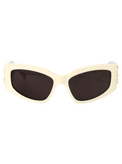 Balenciaga Squared Sunglasses Bb0321 S 010 In Ivory-ivory-grey