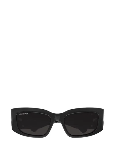 Balenciaga Eyewear Rectangualr Frame Sunglasses In Black