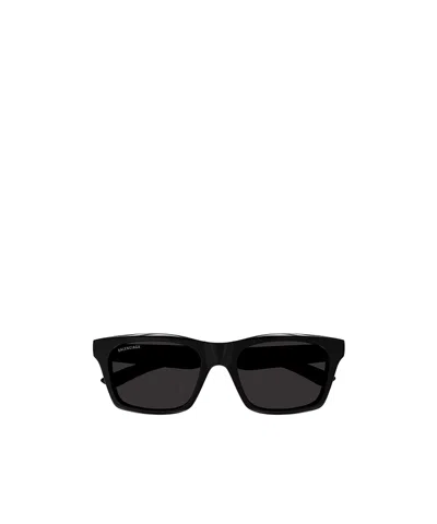 Balenciaga Eyewear Square Frame Sunglasses In Black