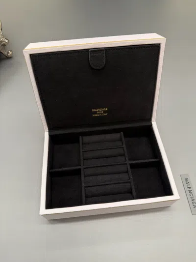 Balenciaga Fragrance Jewelry Box In Ivory White Dix In Black