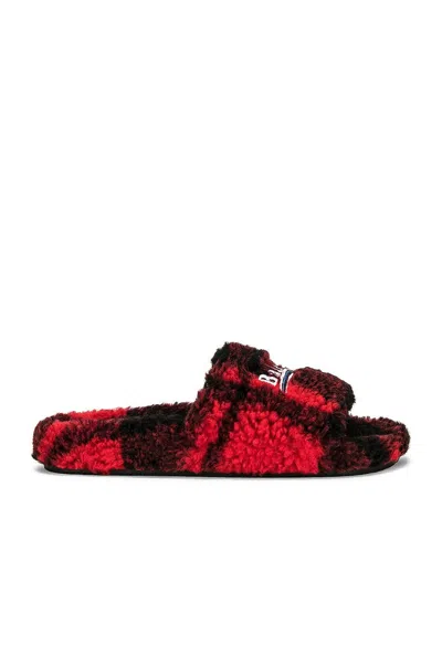 Pre-owned Balenciaga Furry Slide Men In Red