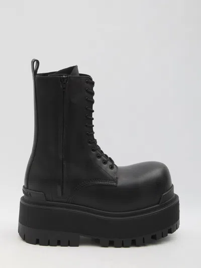 BALENCIAGA GIANT BOOTS