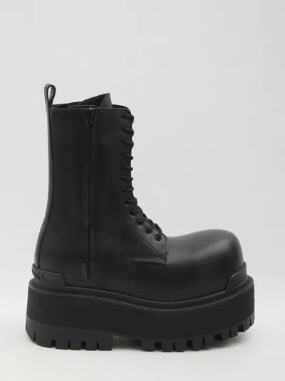 BALENCIAGA GIANT BOOTS