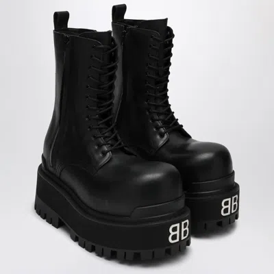 BALENCIAGA BALENCIAGA GIANT PLATFORM BOOT IN