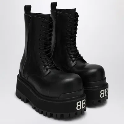 BALENCIAGA BALENCIAGA GIANT PLATFORM BOOT IN BLACK