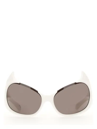 BALENCIAGA GOTHAM CAT SUNGLASSES