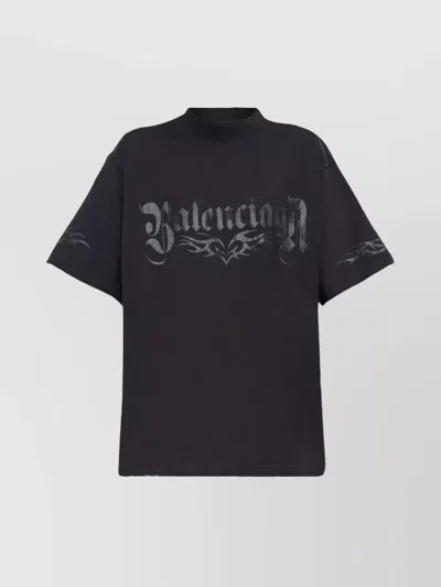 BALENCIAGA GRAPHIC LOGO T-SHIRT FIT MEDIUM
