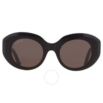Balenciaga Gray Oval Ladies Sunglasses Bb0235s 001 52 In Black / Gray