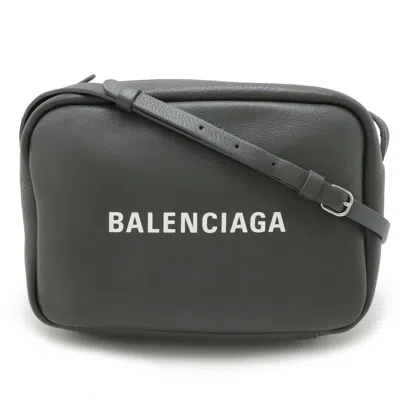 Pre-owned Balenciaga Gray White Leather Pochette Shoulder Bag ()
