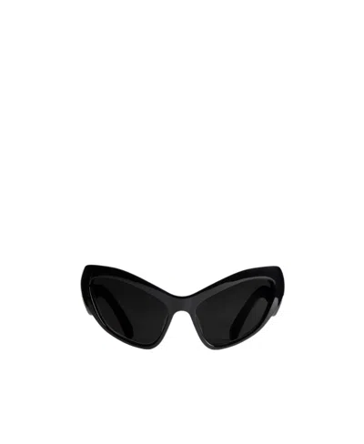 Balenciaga Hamptons Cat-eye Sunglasses In Black