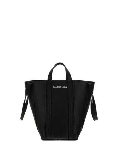 Balenciaga Everyday Handbag In Black