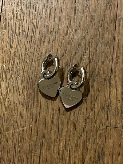 Pre-owned Balenciaga Heart Loop Earring In Silver