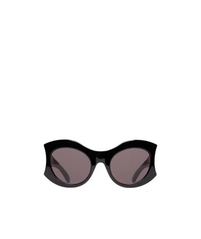 Balenciaga Hourglass Logo Cat-eye Sunglasses In Black