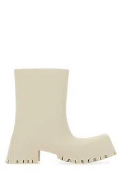 Pre-owned Balenciaga Ivory Rubber Trooper Boots In White
