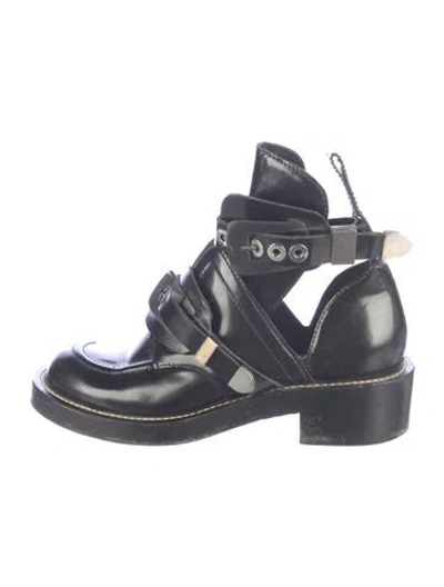 Pre-owned Balenciaga Leather Cutout Accent Flats In Black