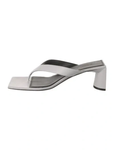 Pre-owned Balenciaga Leather Flip Flops In White