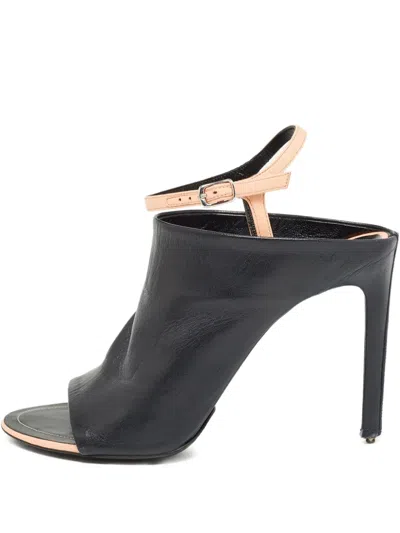 Pre-owned Balenciaga Leather Sandals