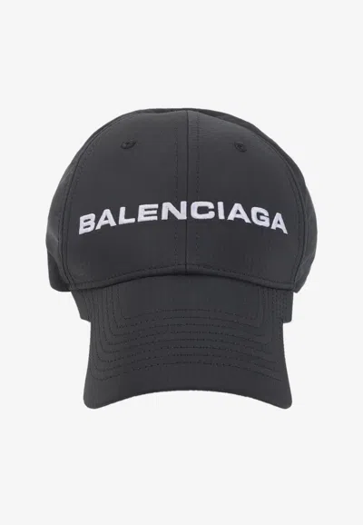 Balenciaga Logo Embroidered Baseball Cap In Black