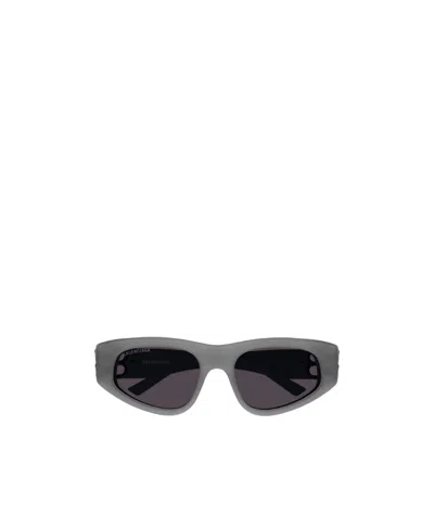 Balenciaga Logo-plaque Biker Sunglasses In Gray