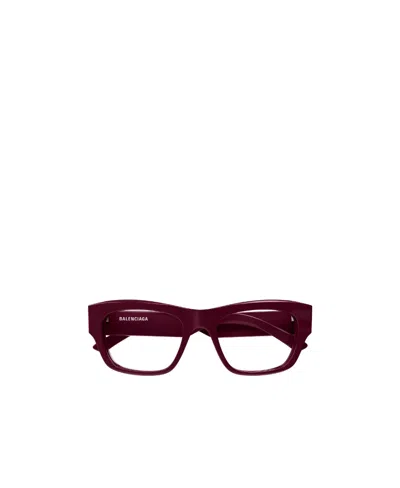 Balenciaga Logo-print Rectangle-frame Glasses In Red
