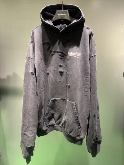 Balenciaga Long-sleeved Hooded Hoodie In Black