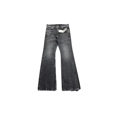 balenciaga-lost-tape-flare-
