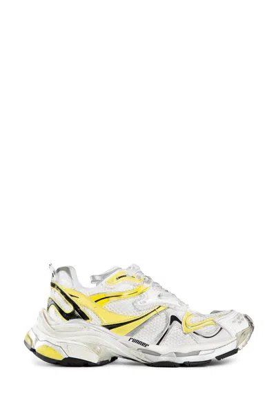 Balenciaga Runner 2.0 Panelled Sneakers In White