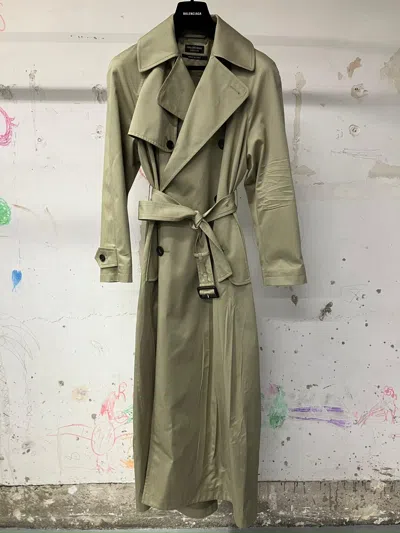 Balenciaga Maxi Trench Coat In Green