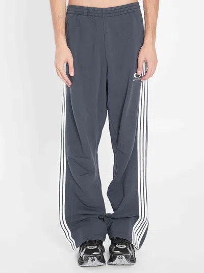 BALENCIAGA BALENCIAGA MEN BAGGY LOOP SPORTS ICON SWEATPANTS