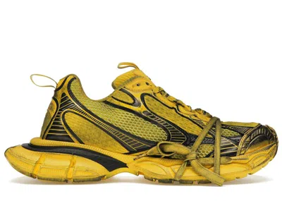 Pre-owned Balenciaga Men's  3xl Yellow Sneakers In Yelllow/black