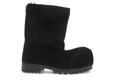 Pre-owned Balenciaga Men's  Alaska Low Boot Suede Sneakers In Black