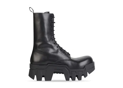 Pre-owned Balenciaga Men's  Bulldozer Laceup Boot Calfskin Sneakers In Black