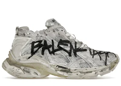 Pre-owned Balenciaga Men's  Runner Graffiti Sneakers In White