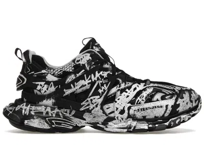 Pre-owned Balenciaga Men's  Track Graffiti Sneakers In Black White In Multi