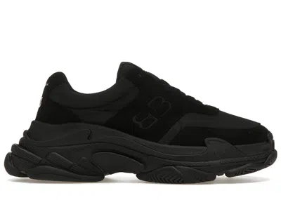 Pre-owned Balenciaga Men's  Triple S Nylon Sneakers In Black