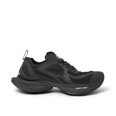 BALENCIAGA MEN'S CIRCUIT SNEAKERS