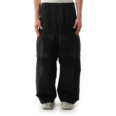 Balenciaga Men's Large Cargo Pants In Black