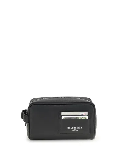 Balenciaga Men Logo Beauty Case In Black