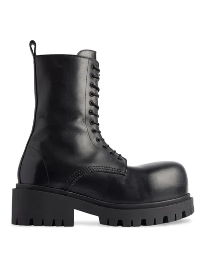 Balenciaga Men's Stomper Booties In Black