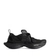 Balenciaga Circuit Ultra-lightweight Sneakers In Black