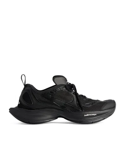 Balenciaga Mesh Circuit Sneakers In Schwarz