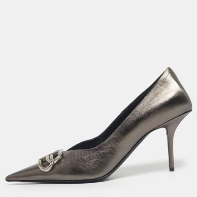 Pre-owned Balenciaga Metallic Leather Knife Bb Pointed Toe Pumps Size 39.5 In Silver
