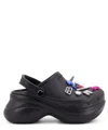 Balenciaga Mule Crocs Con Iconici Charm Jibbitz Rimovibili In Black