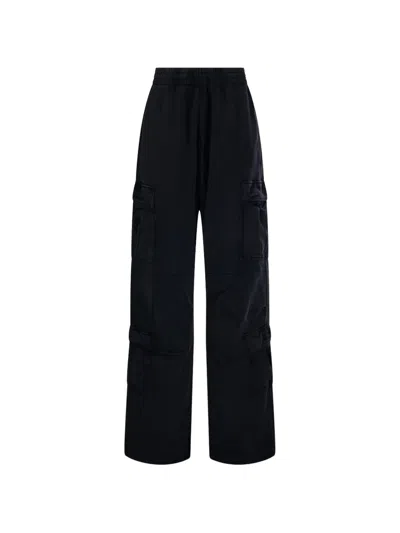Balenciaga Multi-pocket Cargo Pants In Black
