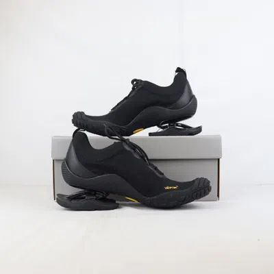 Pre-owned Balenciaga O1rshd1 Q.2 / Toe Lace-up Low Knit Monocolor Boots In Black