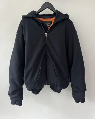 balenciaga-oversized-sporty-b- 