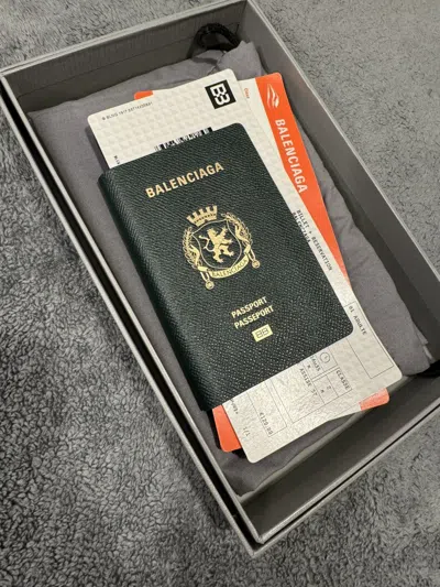 Pre-owned Balenciaga Passport Wallet In Green