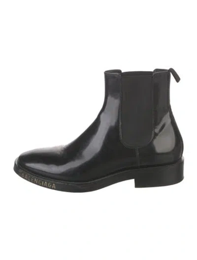 Pre-owned Balenciaga Patent Leather Chelsea Boots In Black