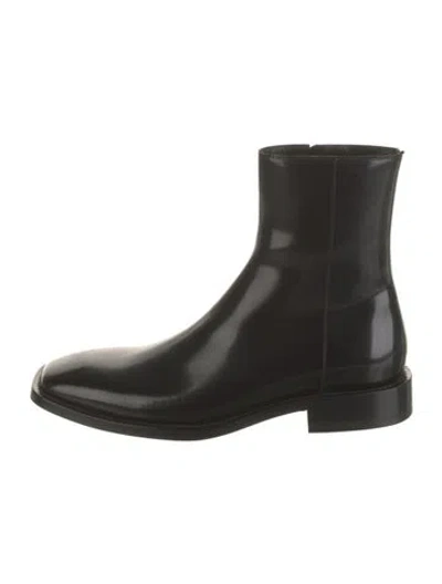 Pre-owned Balenciaga Patent Leather Chelsea Boots In Black