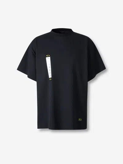 Balenciaga Printed Label T-shirt In Black